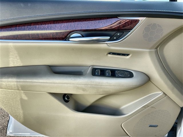 Certified 2018 Cadillac XT5 Premium Luxury image 23