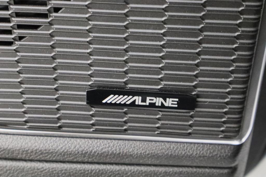 New 2024 Jeep Grand Cherokee Overland image 49