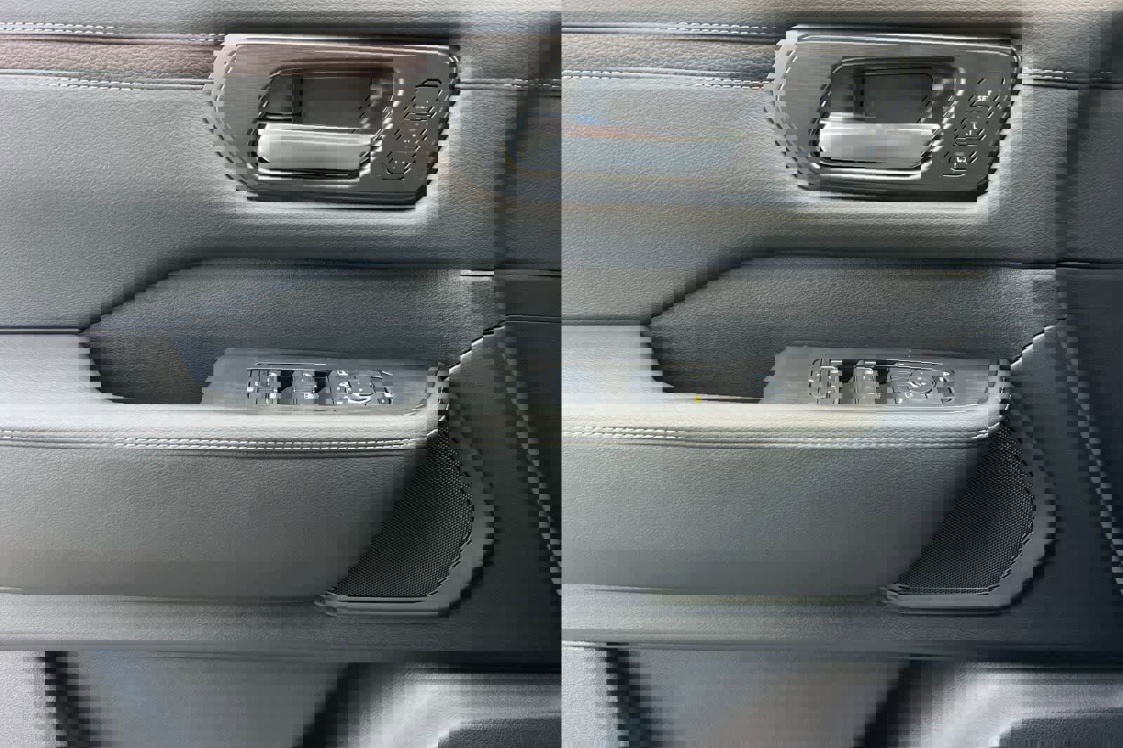 New 2026 Nissan Armada SL w/ Captain's Chari Seat Package image 13