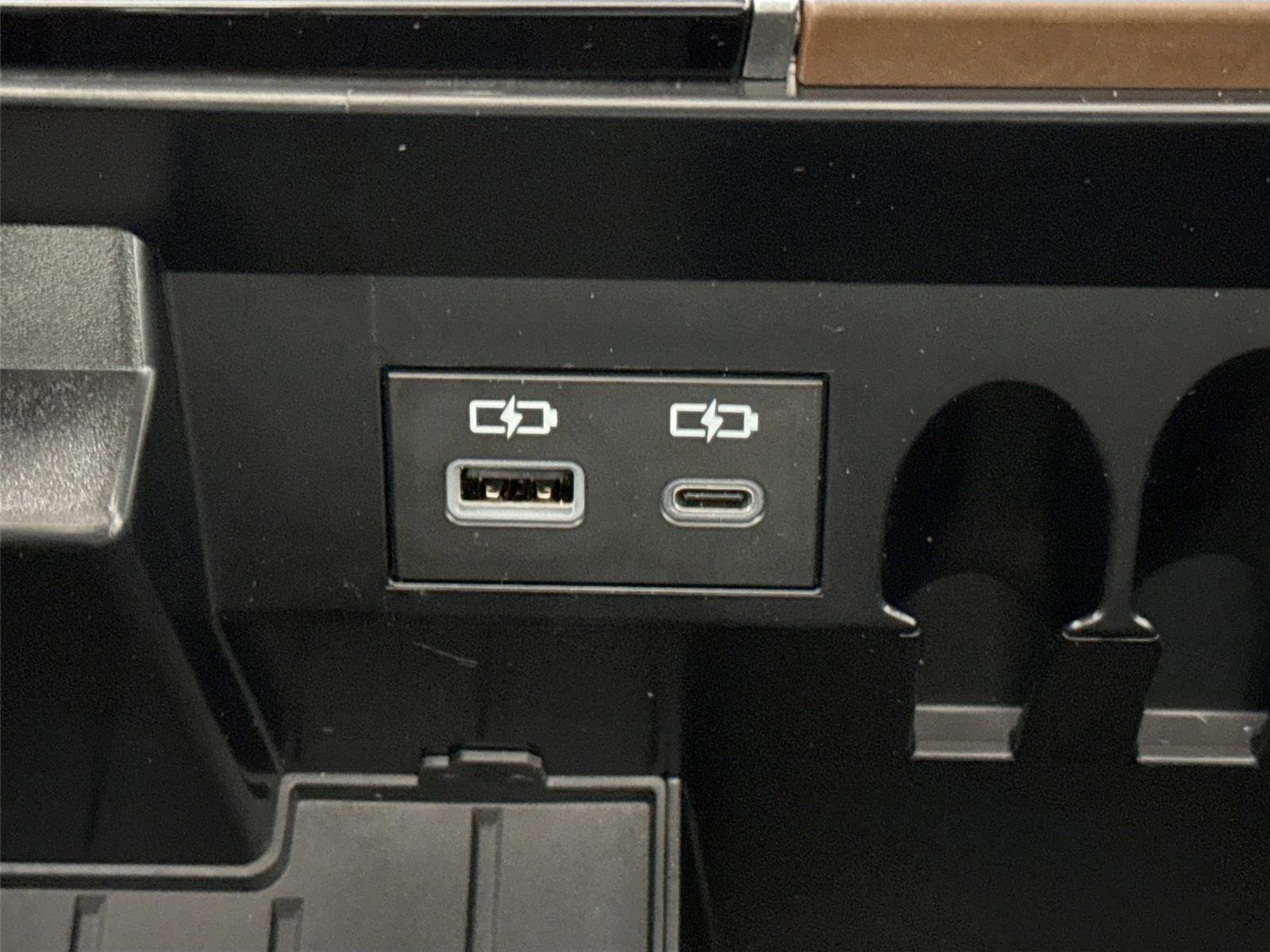 Certified 2024 Toyota Sequoia Capstone image 36