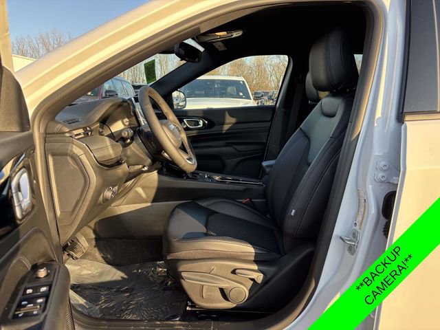 New 2026 Jeep Compass Latitude AWD/4WD image 4