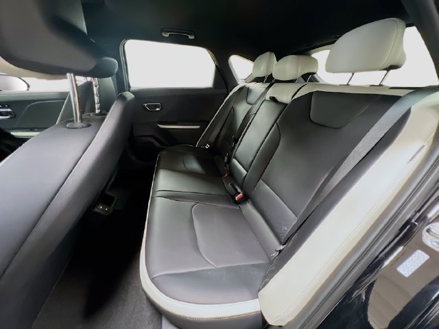 New 2026 Kia K4 GT-Line w/ GT-Line Premium Package FWD image 26