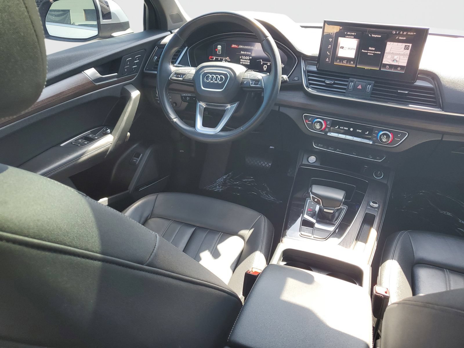Used 2023 Audi Q5 2.0T Premium Plus w/ Premium Plus Package AWD/4WD image 11