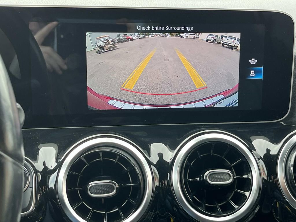 Used 2021 Mercedes-Benz GLA 250 4MATIC image 14