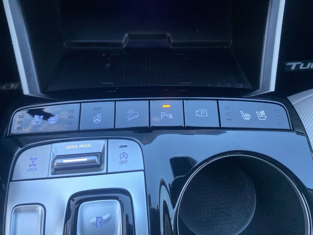 Used 2023 Hyundai Tucson Limited image 27