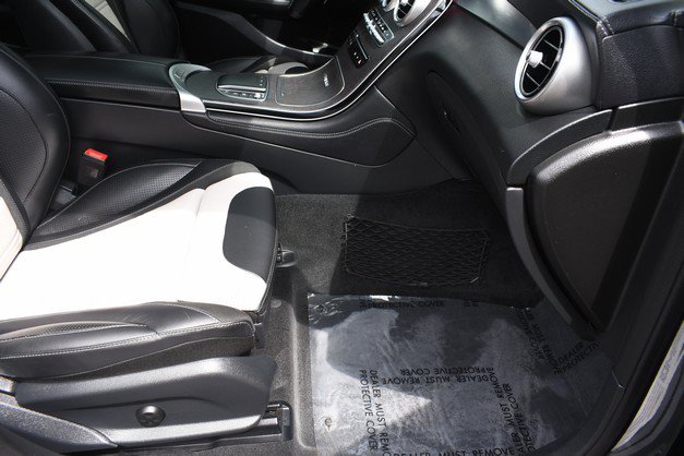 Used 2020 Mercedes-Benz GLC 63 AMG 4MATIC image 26