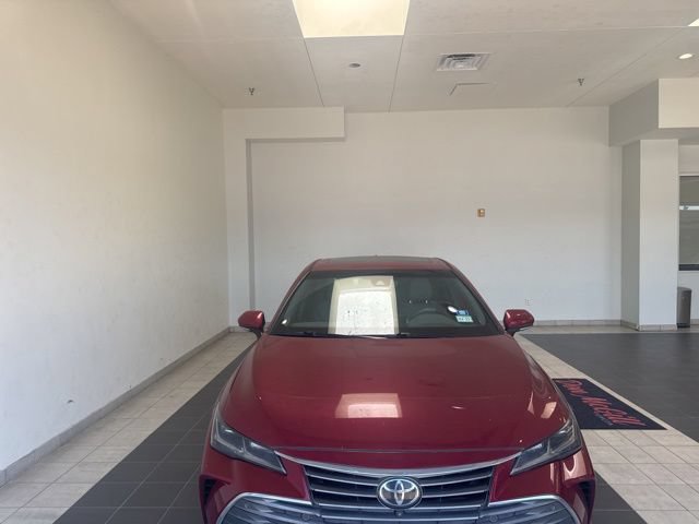 Certified 2021 Toyota Avalon Limited w/ Advanced Safety Package FWD image 2