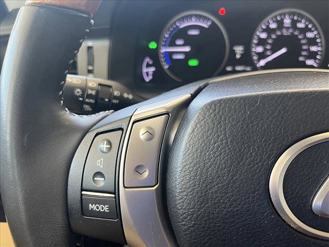 Used 2014 Lexus ES 300h w/ Luxury Package w/Bamboo Trim FWD image 25