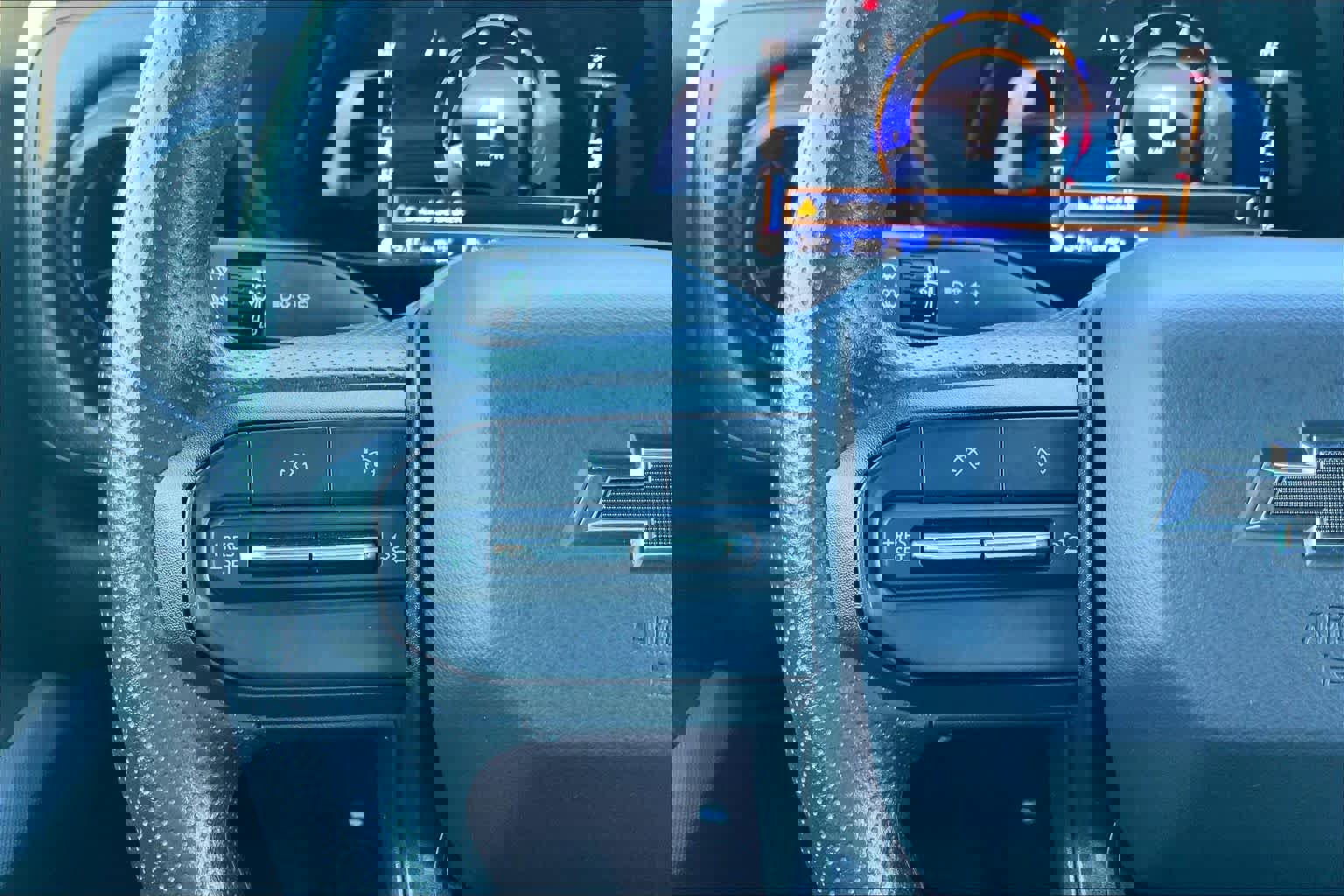 Certified 2023 Chevrolet Colorado Trail Boss w/ Advanced Trailering Package image 23