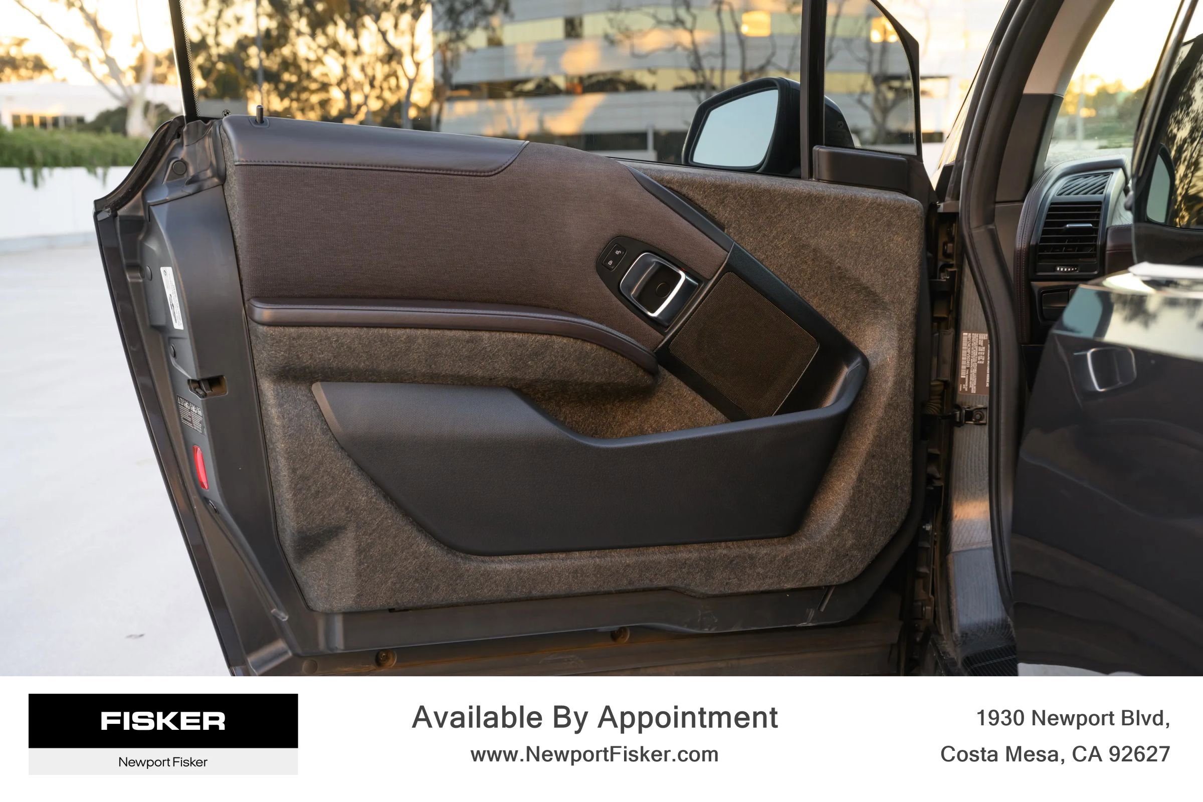 Used 2015 BMW i3 w/ Range Extender RWD image 10