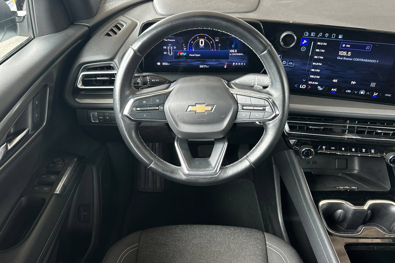 Certified 2024 Chevrolet Traverse LT FWD image 17