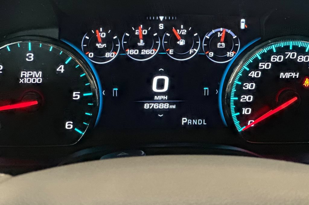 Used 2017 GMC Yukon SLT w/ Open Road Package AWD/4WD image 30