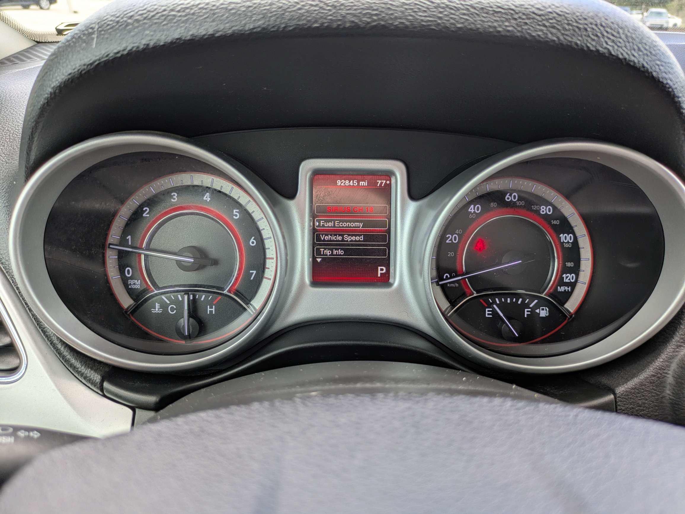 Used 2020 Dodge Journey SE w/ Blacktop Package FWD image 25
