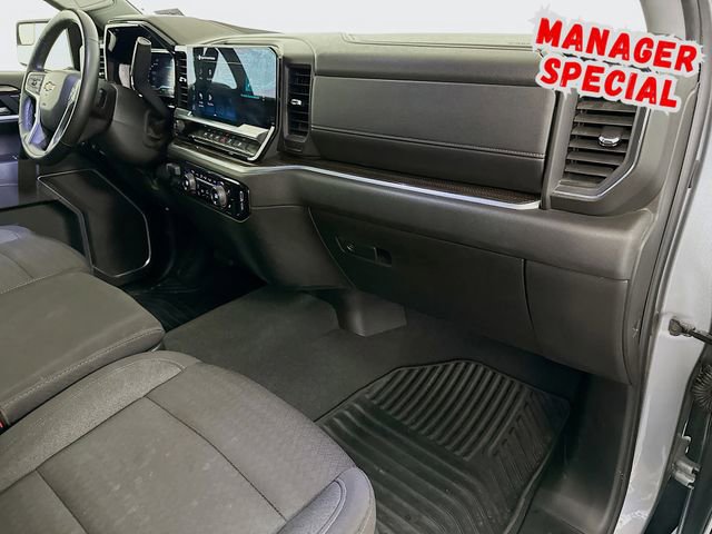 Used 2025 Chevrolet Silverado 1500 LT AWD/4WD image 28