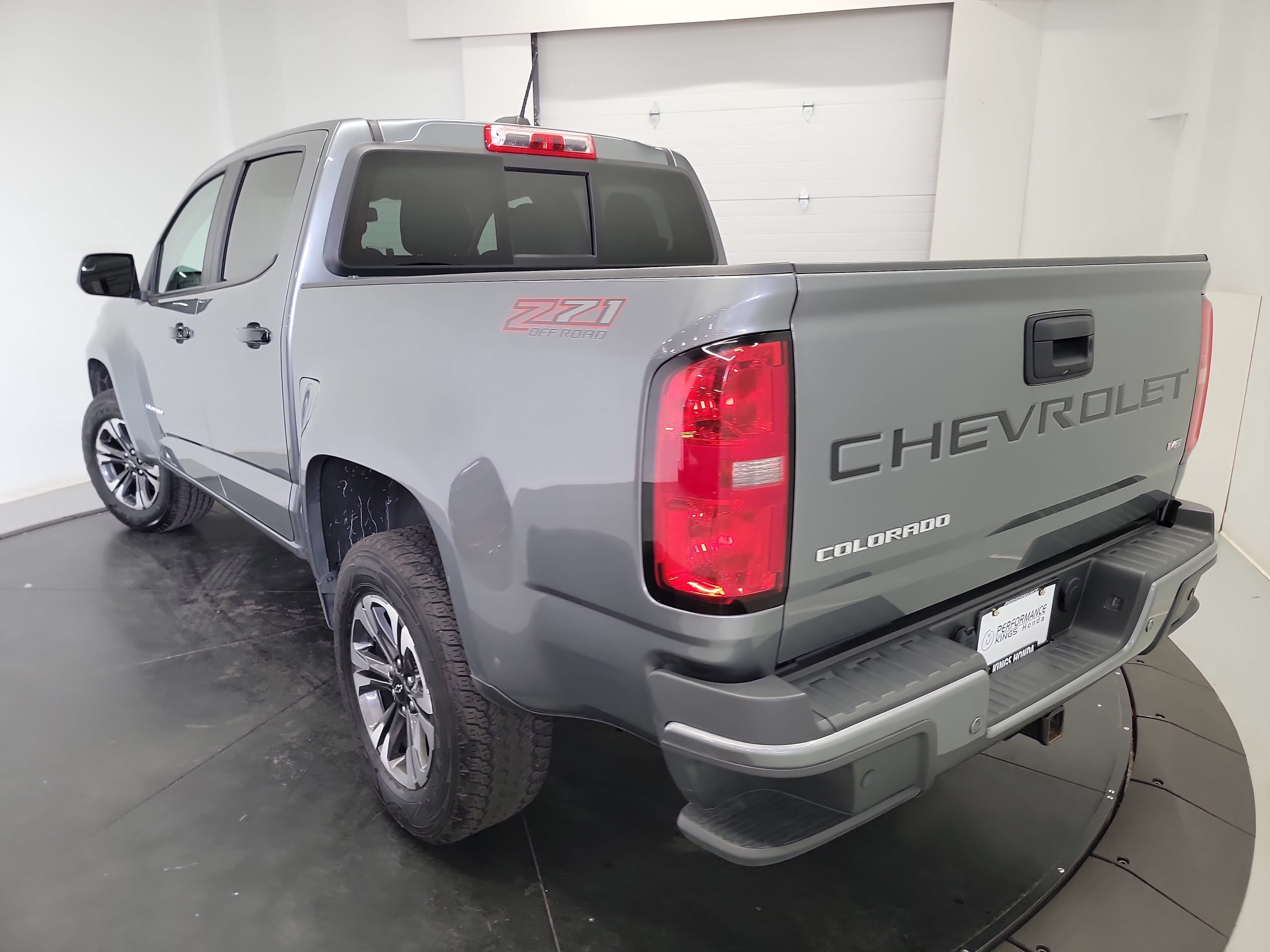 Used 2022 Chevrolet Colorado Z71 AWD/4WD image 6