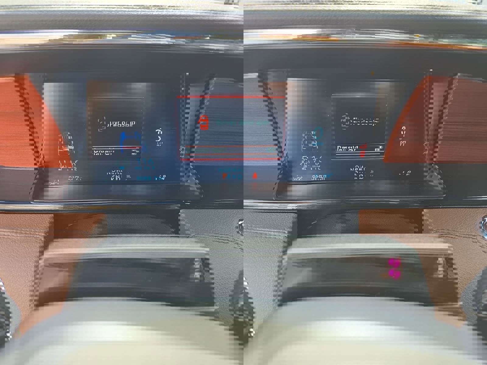 Used 2024 Lincoln Navigator Reserve image 21