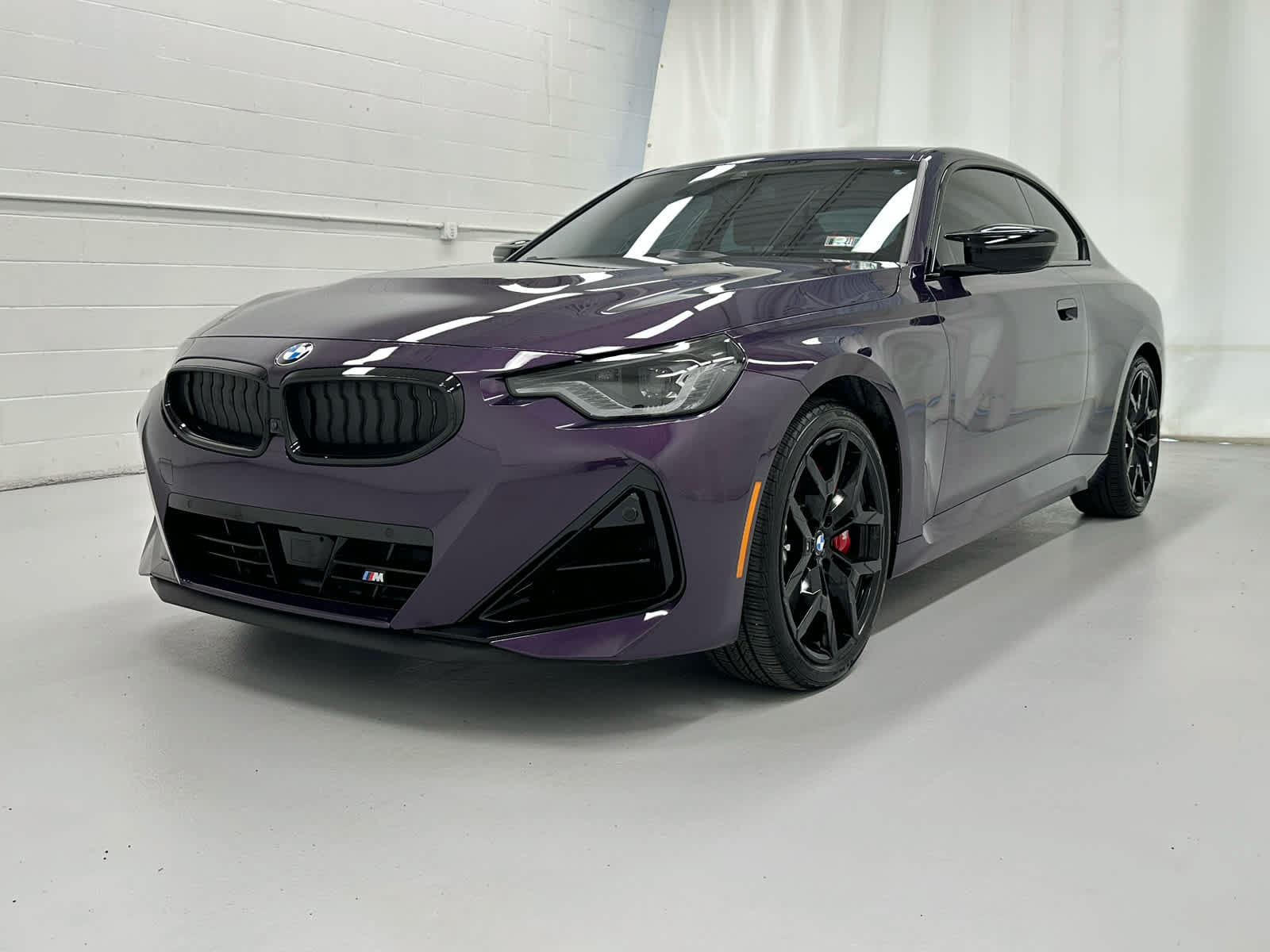 Used 2025 BMW M240i xDrive Coupe w/ Premium Package AWD/4WD image 4