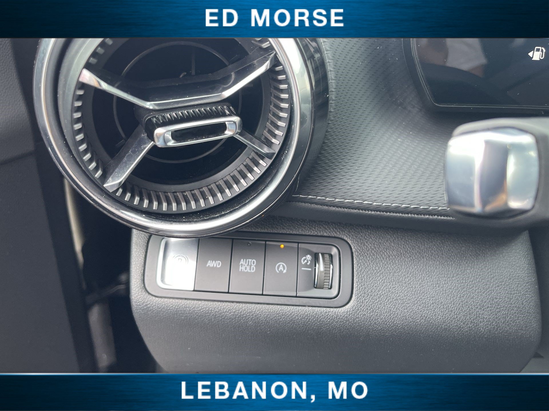 Certified 2025 Chevrolet Equinox LT AWD/4WD image 17