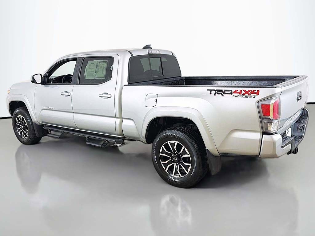 Used 2023 Toyota Tacoma TRD Sport image 7