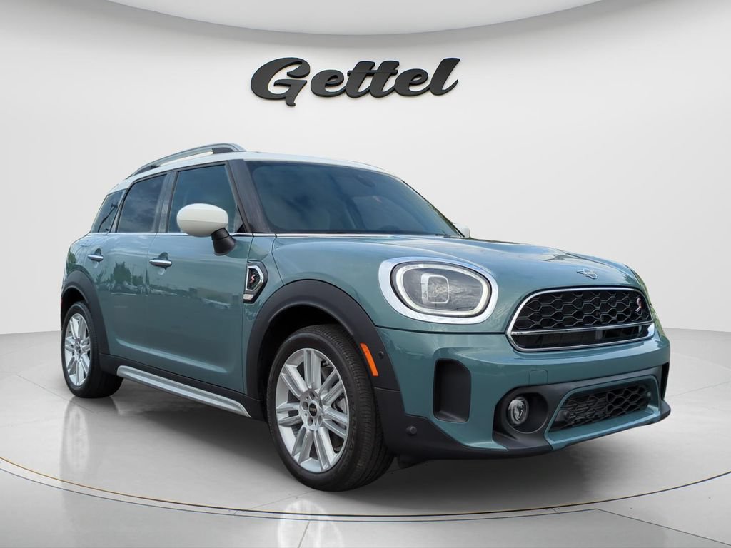 Used 2023 MINI Cooper Countryman S w/ Signature Upholstery Package FWD image 3