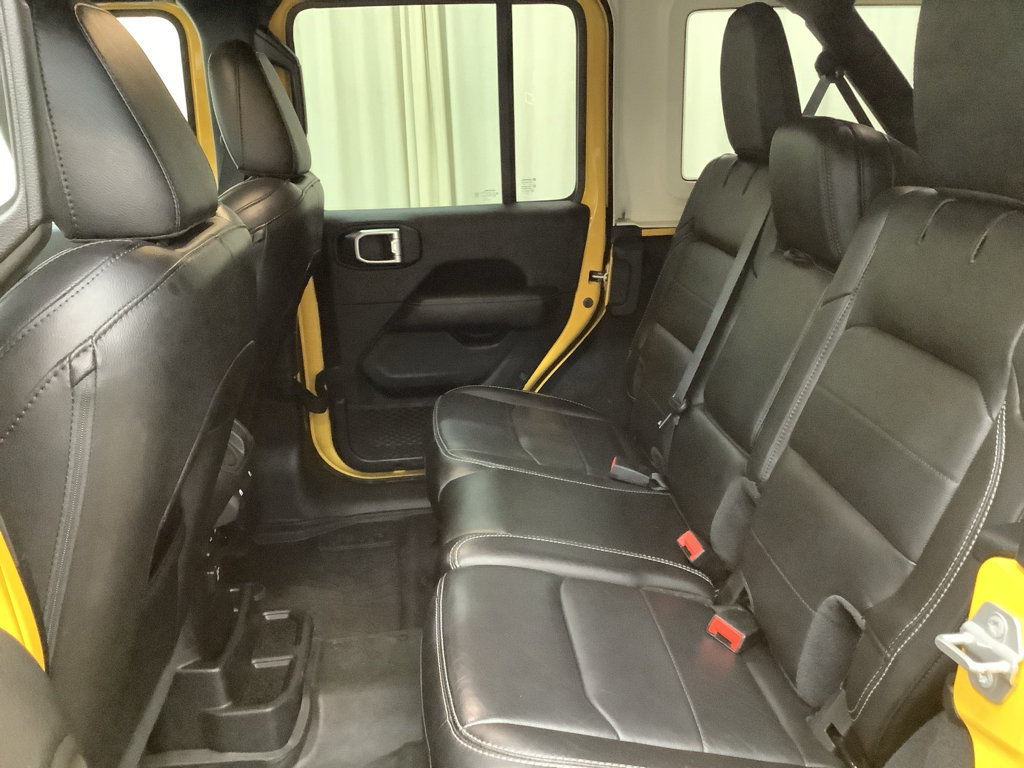 Used 2020 Jeep Wrangler Unlimited Sahara AWD/4WD image 25