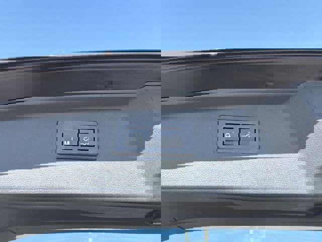 Used 2025 Subaru Outback Onyx Edition w/ Popular Package #2 image 16