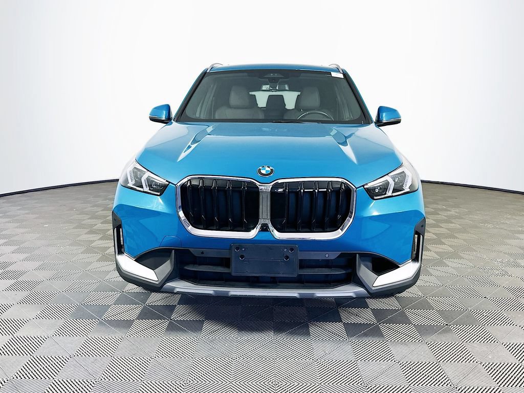 Used 2023 BMW X1 xDrive28i w/ Premium Package AWD/4WD video 3