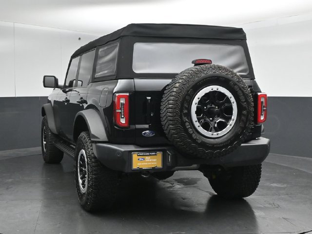 Certified 2023 Ford Bronco Outer Banks w/ Sasquatch Package AWD/4WD image 6