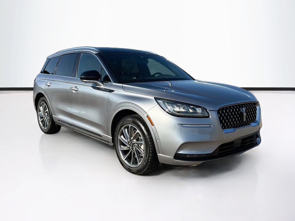 Used 2021 Lincoln Corsair Grand Touring w/ Equipment Group 301A AWD/4WD image 3