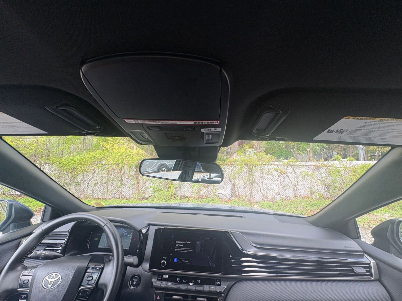 Used 2025 Toyota Camry SE FWD image 31