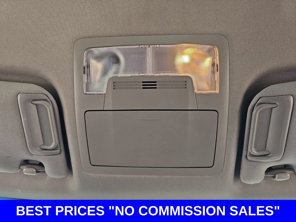 Used 2017 Toyota Camry XLE FWD image 29