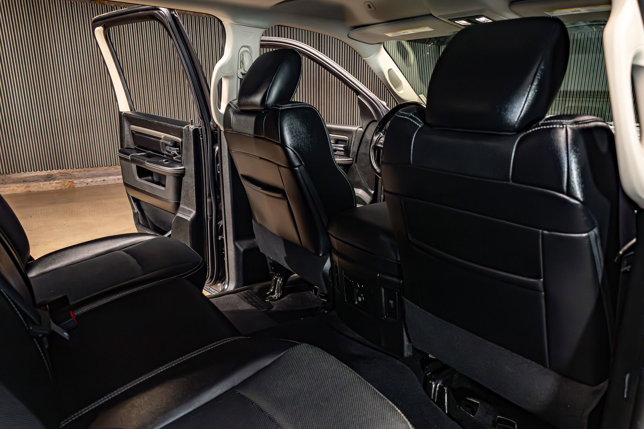 Used 2017 RAM 1500 Sport w/ Convenience Group AWD/4WD image 22