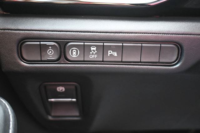 Used 2023 Acura MDX SH-AWD w/ Technology Package image 43
