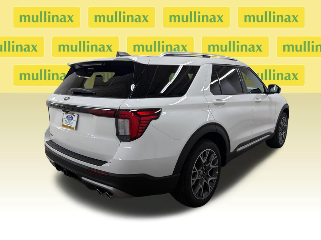 New 2027 Ford Explorer Platinum RWD image 3