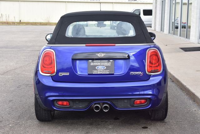 Used 2019 MINI Cooper S w/ Signature Upholstery Package image 8