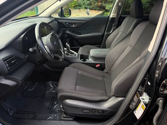 Used 2023 Subaru Outback Premium AWD/4WD image 6