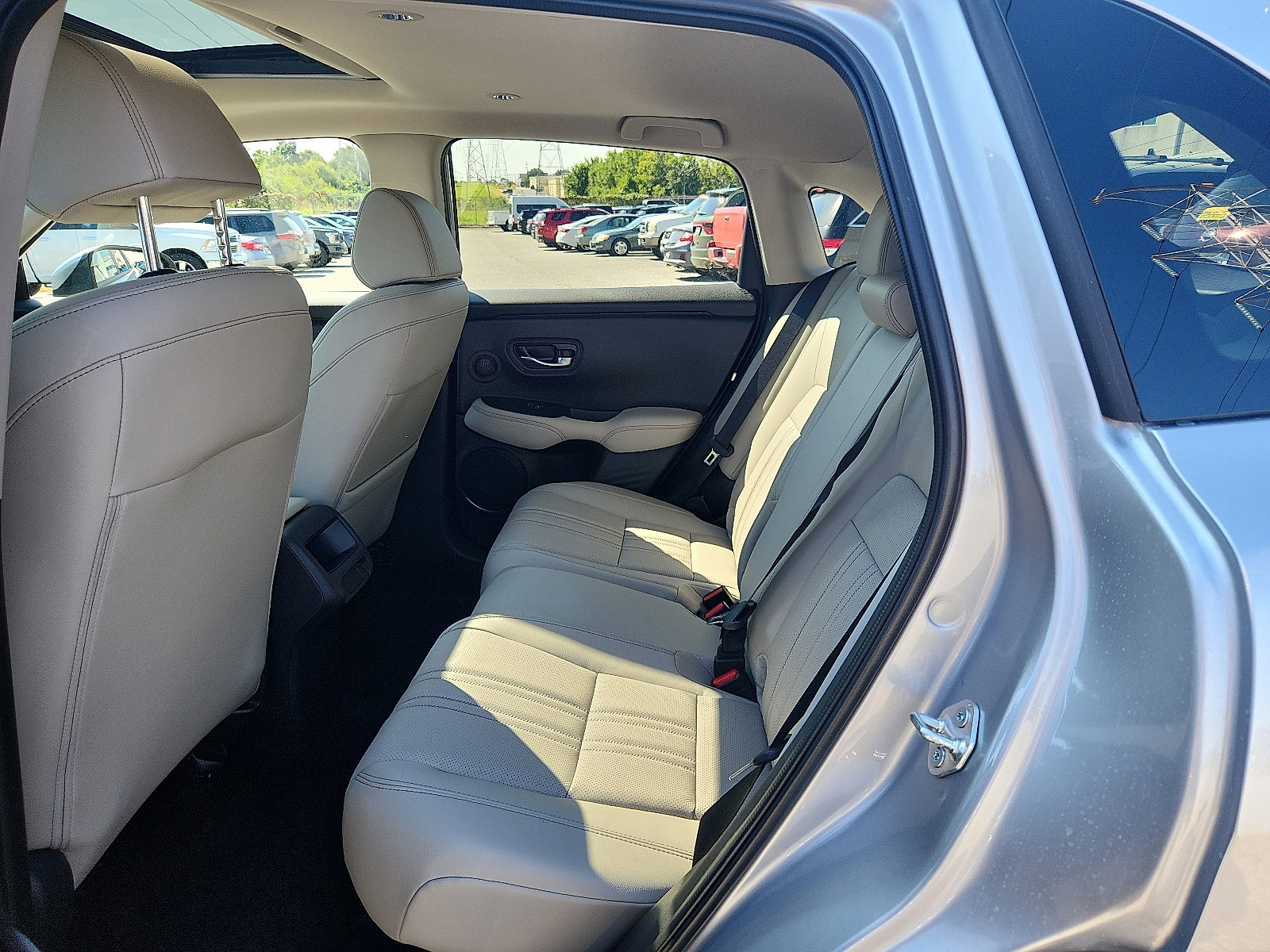 New 2026 Honda HR-V EX-L image 6