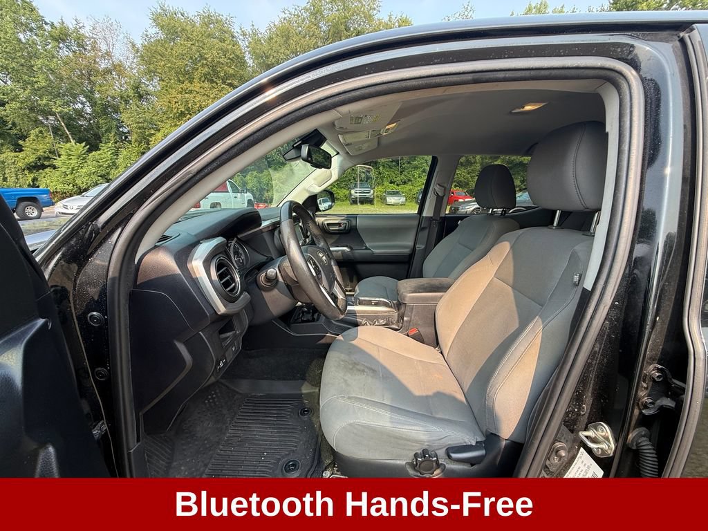 Used 2019 Toyota Tacoma SR5 RWD image 13