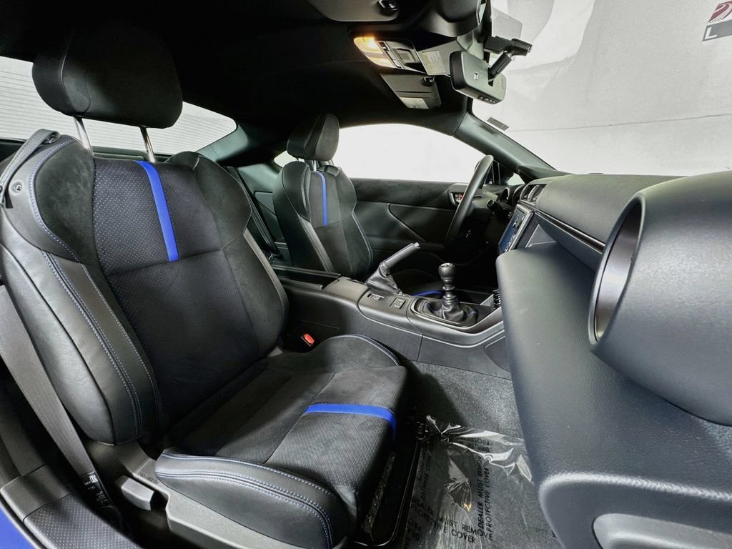 Used 2025 Subaru BRZ tS RWD image 26