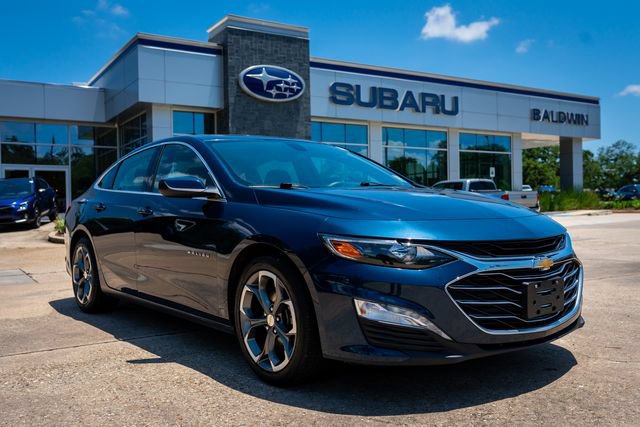Used 2021 Chevrolet Malibu LT FWD image 1