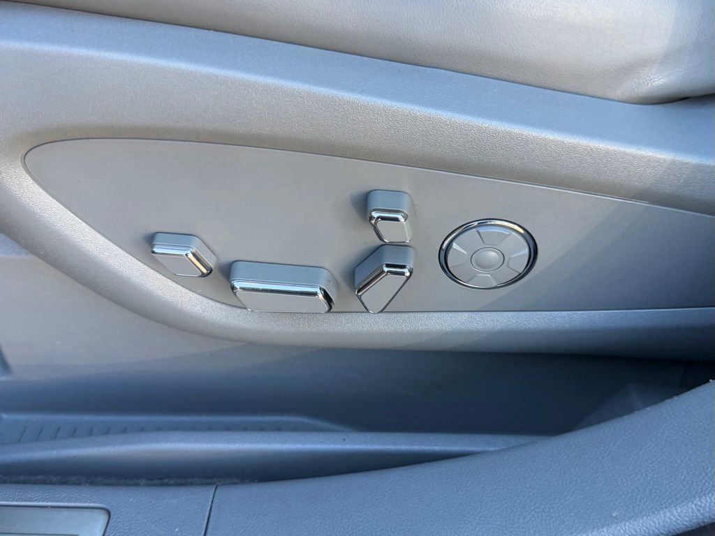 Used 2019 Lincoln Nautilus Reserve image 19