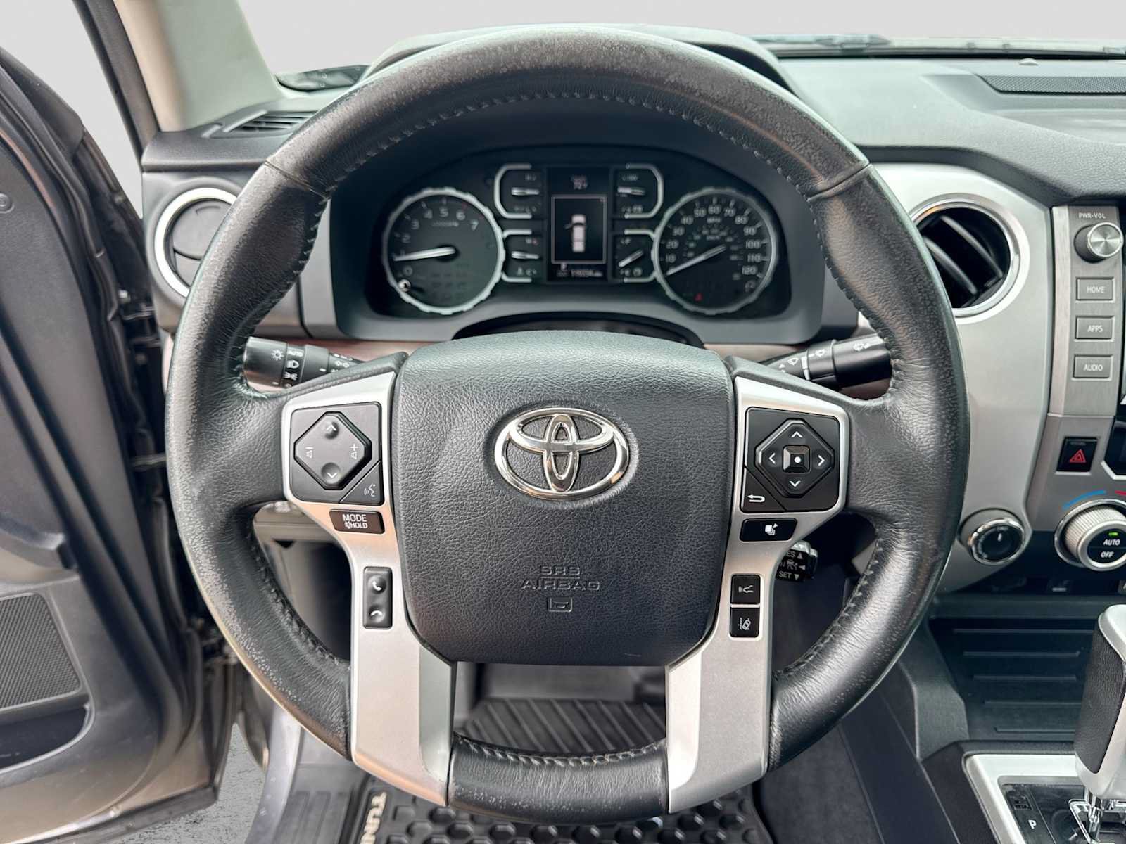 Used 2019 Toyota Tundra Limited AWD/4WD image 23