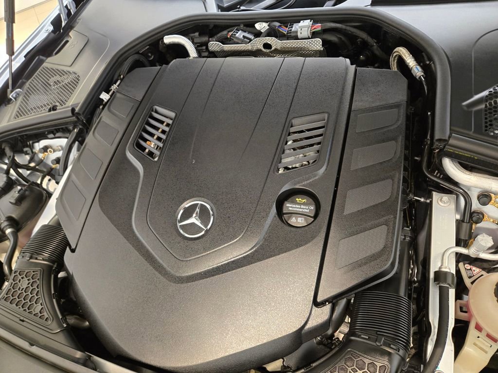Used 2024 Mercedes-Benz Maybach S 580 4MATIC image 29