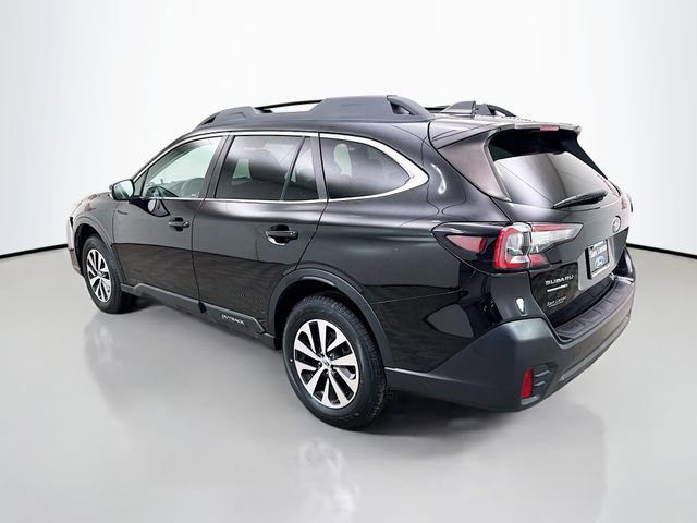 Used 2022 Subaru Outback Premium image 5