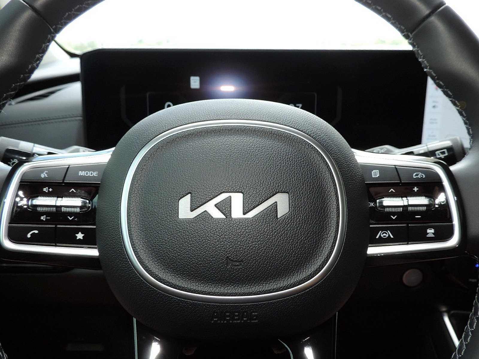 Used 2026 Kia Carnival SX Prestige FWD image 26