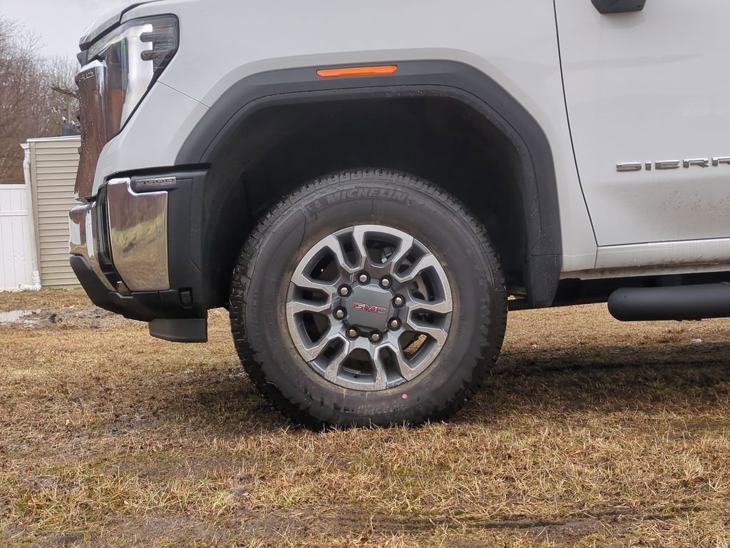 New 2026 GMC Sierra 3500 SLE w/ SLE Value Package AWD/4WD image 16