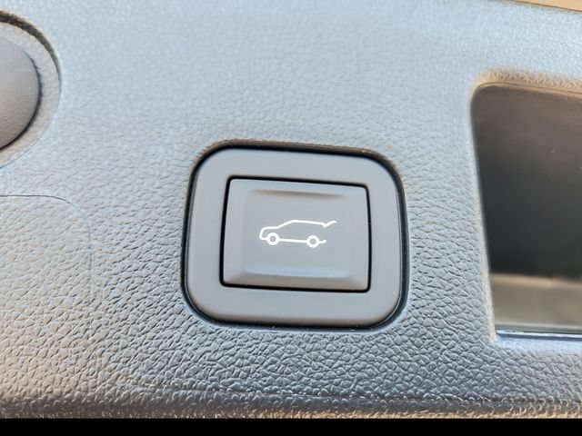 New 2026 GMC Terrain Denali w/ LPO, Black Badging Package AWD/4WD image 20
