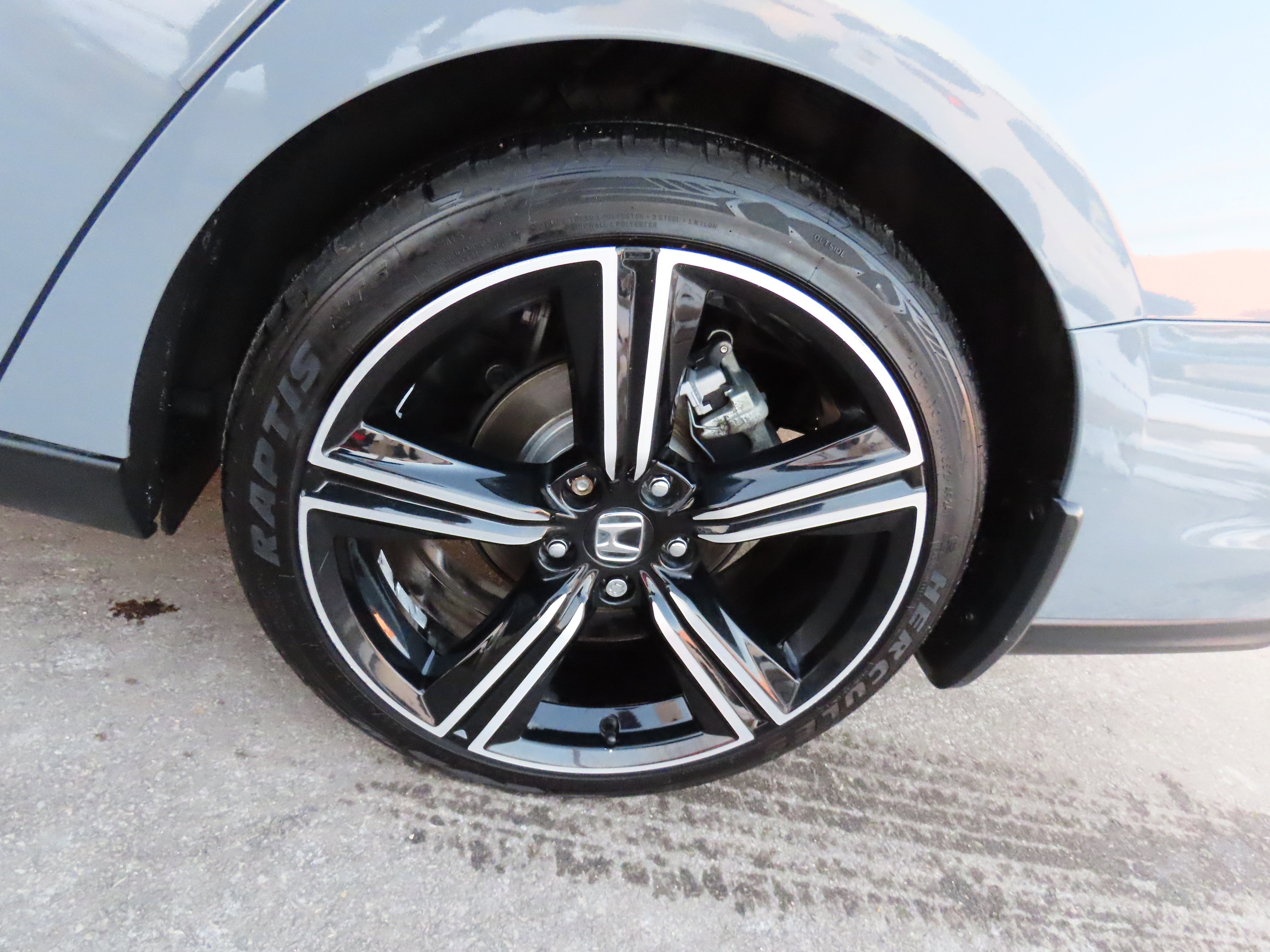 Used 2023 Honda Accord Sport image 38