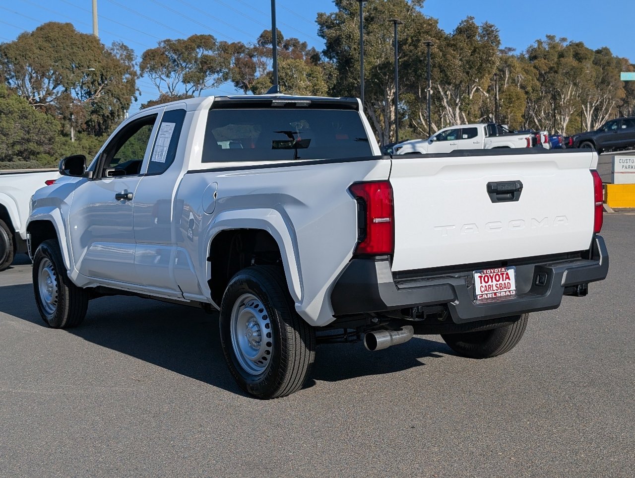 Used 2025 Toyota Tacoma SR image 11