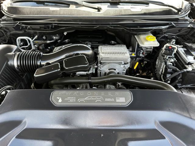 Used 2022 Jeep Wagoneer Series I w/ Premium Group I AWD/4WD image 8
